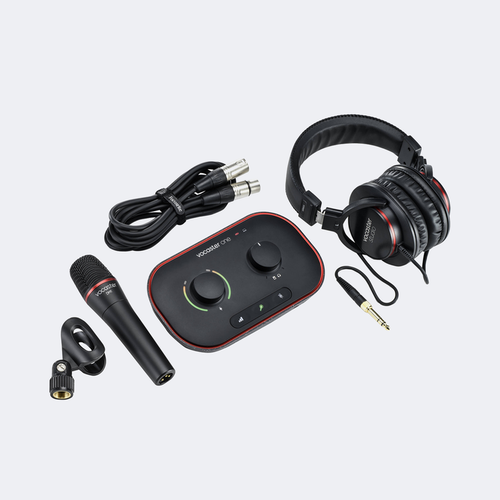Focusrite Vocaster one studio (mic+headphone package)